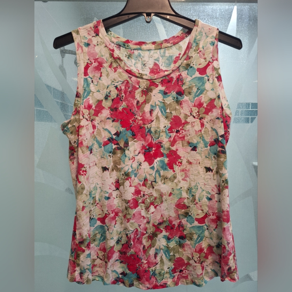 Floral Sleeveless Top - Multicolor
